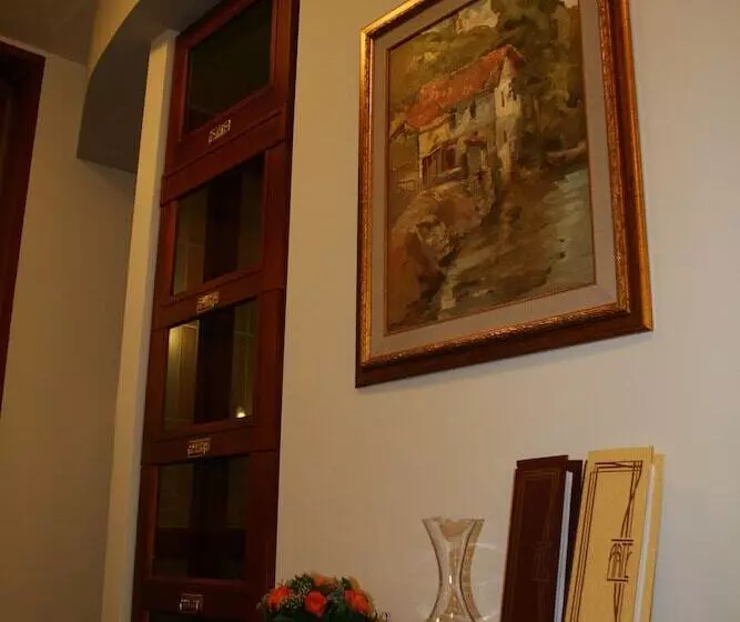 اتاق لوکس, Arte Sofia