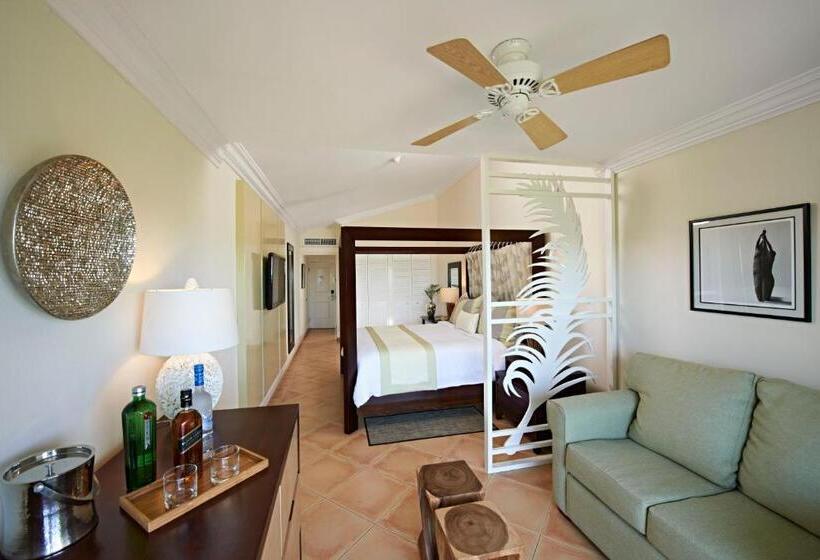 オーシャンビュージュニアスイート, Coconut Bay Beach Resort & Spa All Inclusive