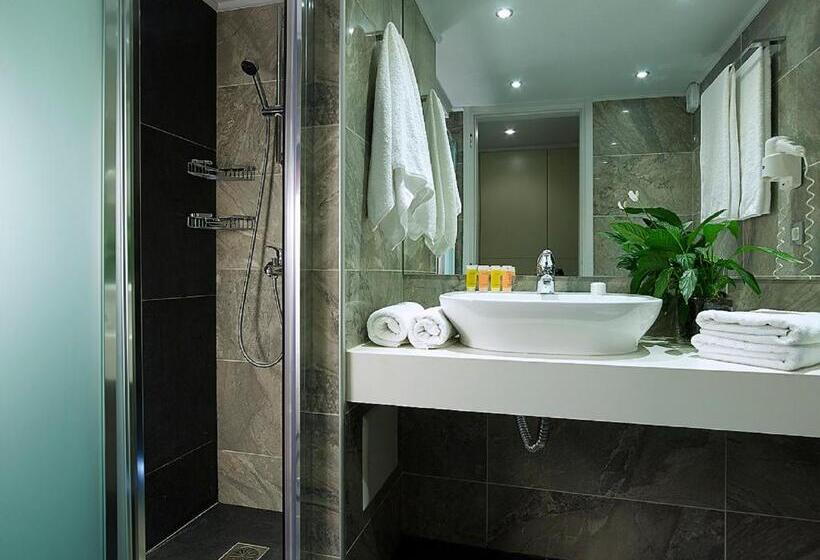 ガーデンビュースーペリアールーム, Eleftheria