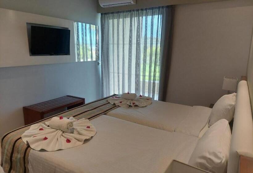 デラックスルーム, Eleftheria