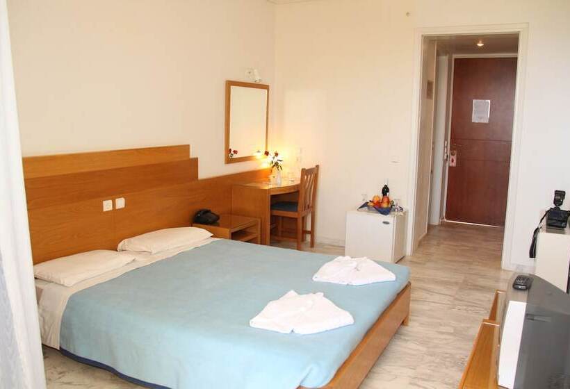 Standard-huone, Eleftheria