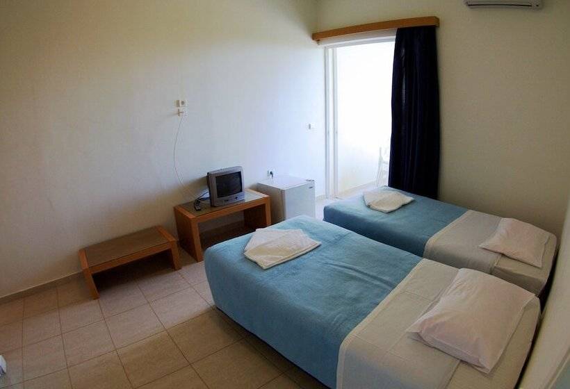 ファミリールーム, Eleftheria