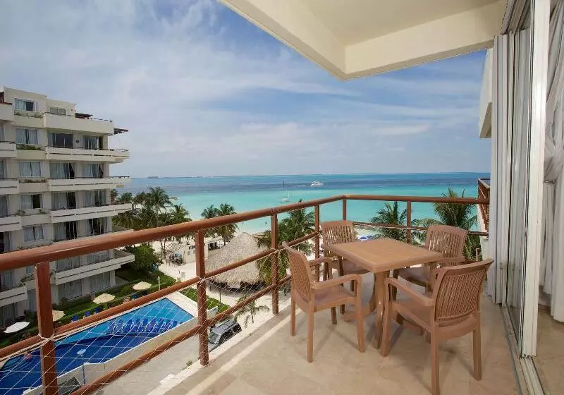 سوئیت 2 خوابه, Ixchel Beach
