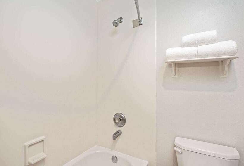 اتاق استاندارد با 2 تخت دوبل, La Quinta By Wyndham Baton Rouge Siegen Lane