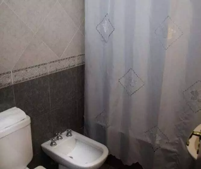 اتاق استاندارد سه نفره, Marcopolo Suites Calafate