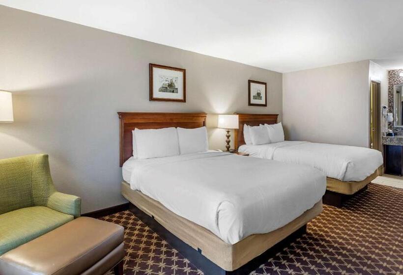标准间, Quality Inn Near The Island Pigeon Forge