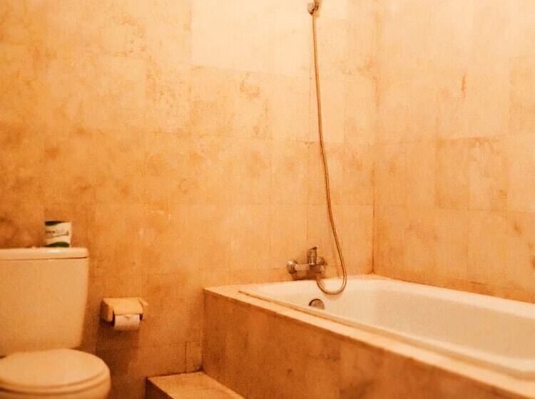 غرفة ديلوكس مطلّة علي الحديقة, Sahadewa Resort & Spa