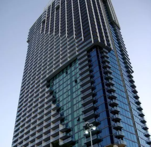２ベッドルームアパートメント, Stripviewsuites Two Bedroom Conjoined Suite At Palms Place