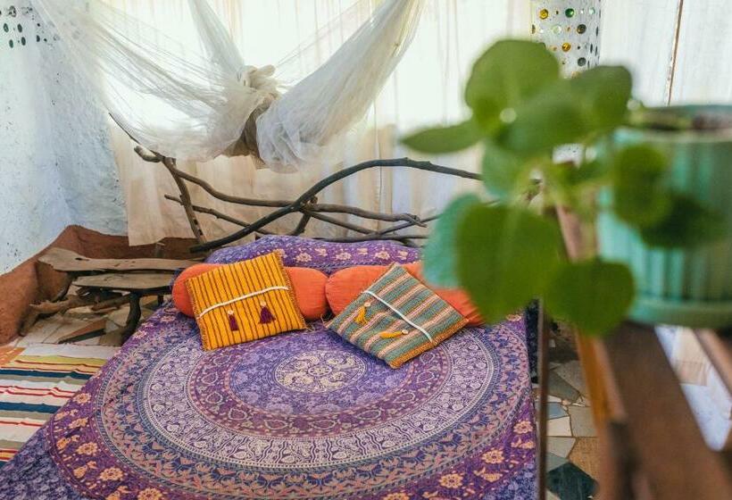 Huis met 1 Slaapkamer, Surya Sangolda