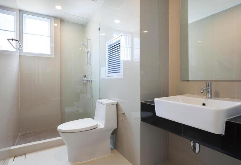 Номер Стандарт, อีซี่โฮเทล 2