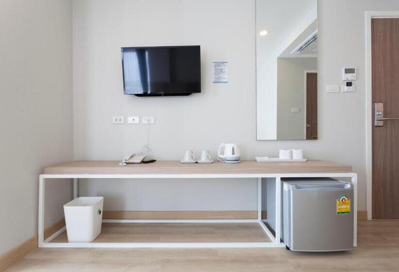 Номер Стандарт, อีซี่โฮเทล 2