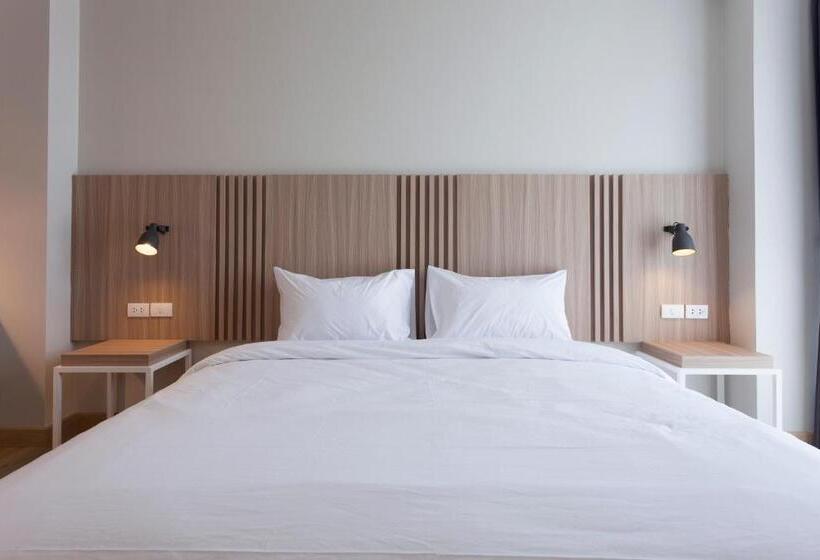 Номер Стандарт, อีซี่โฮเทล 2