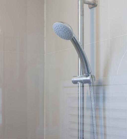 Номер Superior Кровать Кинг, อีซี่โฮเทล 2