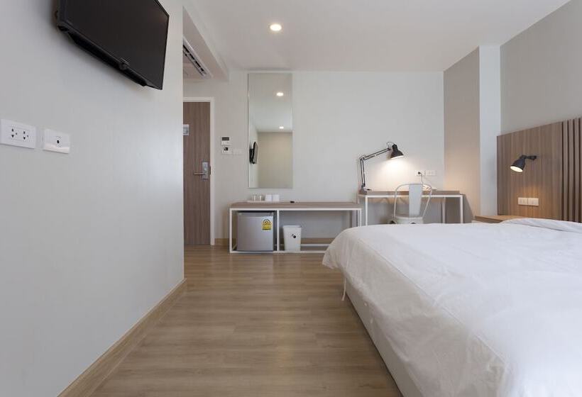 Номер Стандарт, อีซี่โฮเทล 2