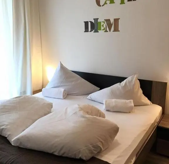 Basic-huone, Pension Lärchenhof