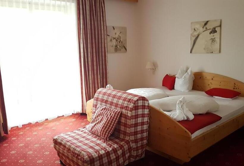 חדר סטנדרט עם מרפסת, Pension Lärchenhof