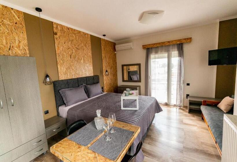 غرفة ديلوكس مطلّة علي البحر, Gera Bay Studios And Apartments