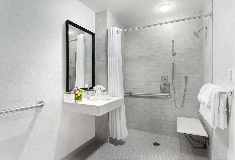 디럭스 룸, Hilton Boston Park Plaza