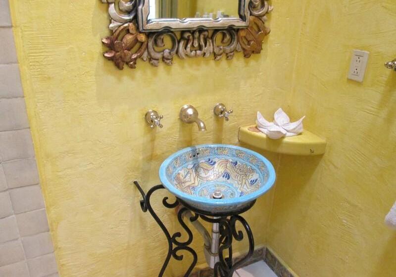 キングサイズベッドのスタンダードルーム, Casa Magica