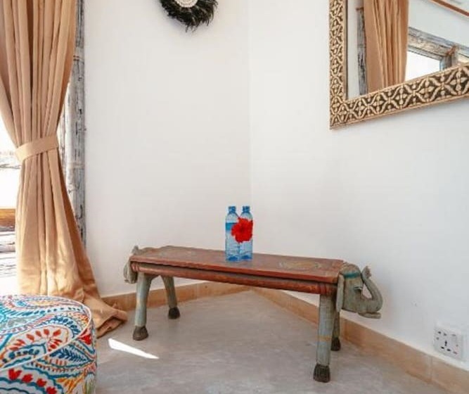 חדר סטנדרט נוף לים, Coral Rocks Hotel & Restaurant