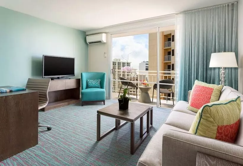 スイート, Courtyard By Marriott Waikiki Beach