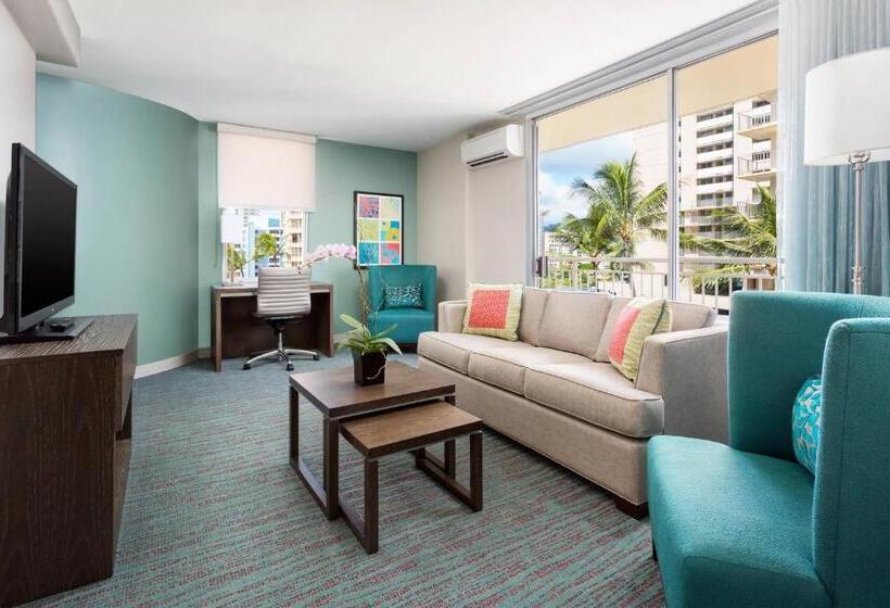 套房, Courtyard By Marriott Waikiki Beach