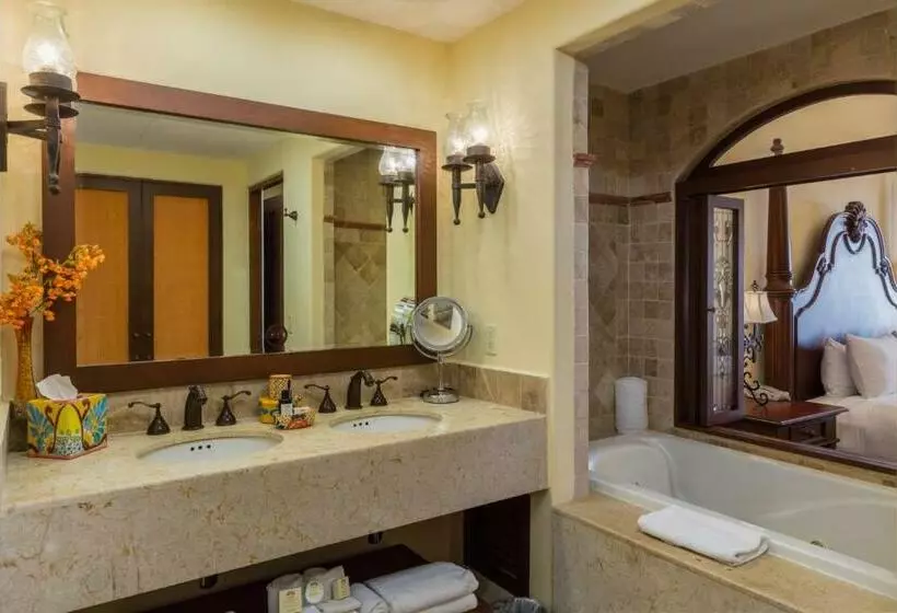 マスタースイートルーム, Hacienda Encantada Resort & Residences