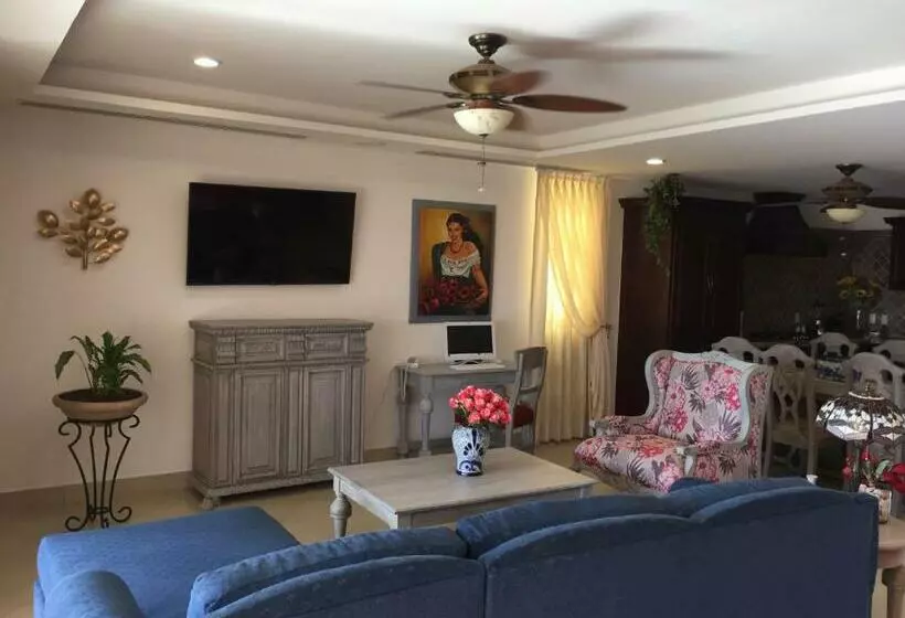 ツーベッドルーム ヴィラ, Hacienda Encantada Resort & Residences