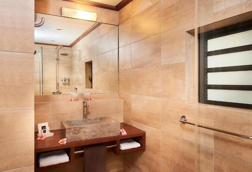 بانگلوی استاندارد, Iloha Seaview