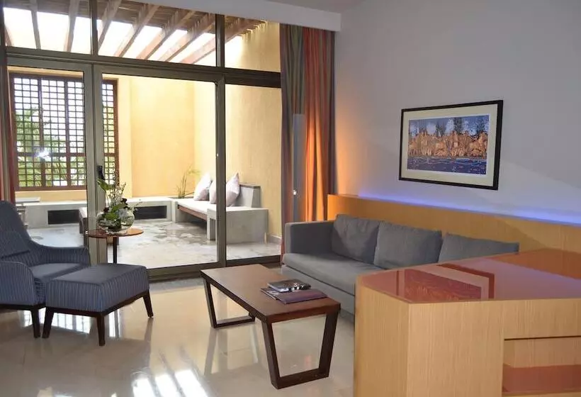 سوییت جونیور, Kempinski Hotel Ishtar Dead Sea