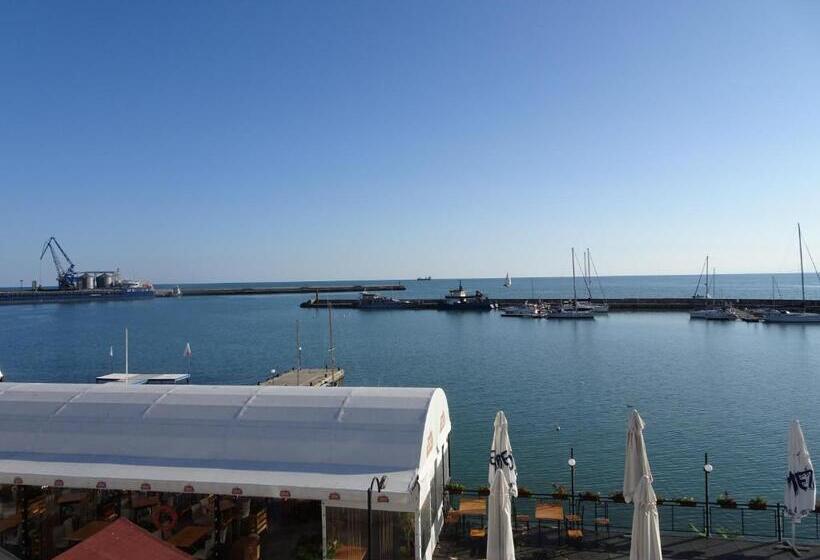 수피리어 룸 바다 전망, Lotos