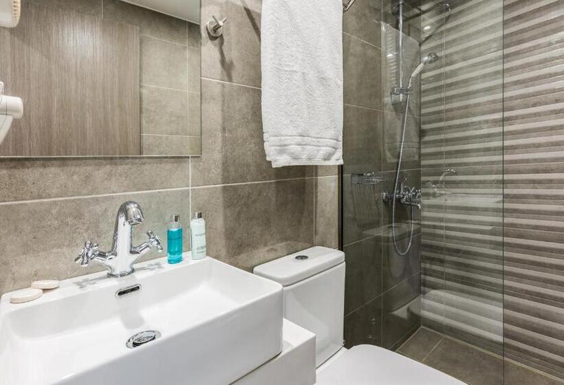 غرفة سوبيريور عائلية, Sisi Breeze