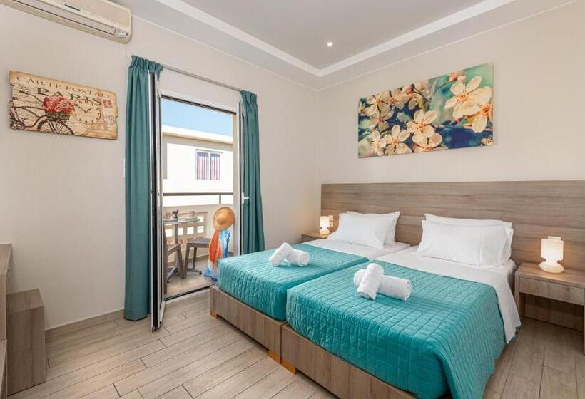 غرفة سوبيريور, Sisi Breeze