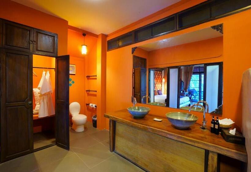 景色の見えるスイートルーム, Sukantara Cascade Resort And Spa