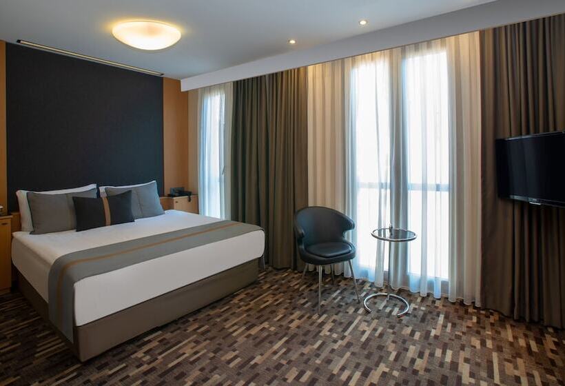 اتاق اکونومی, Tan Hotel Special Category