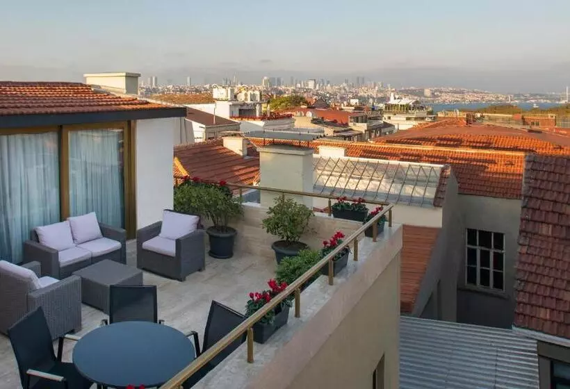 Superior Room with Terrace, Tan Hotel Special Category