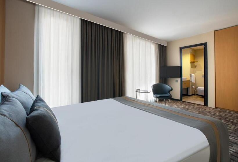 اتاق اکونومی, Tan Hotel Special Category