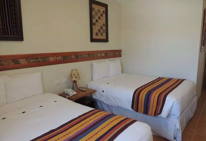 اتاق استاندارد چهار تخته, Taypikala Hotel Cusco