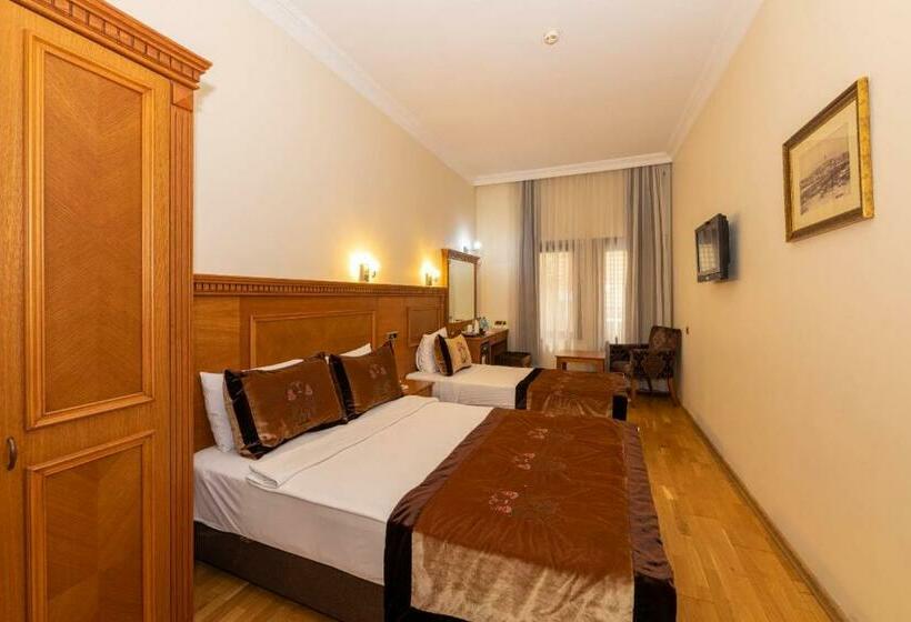 スタンダードトリプルルーム, The Byzantium Suites Hotel & Spa