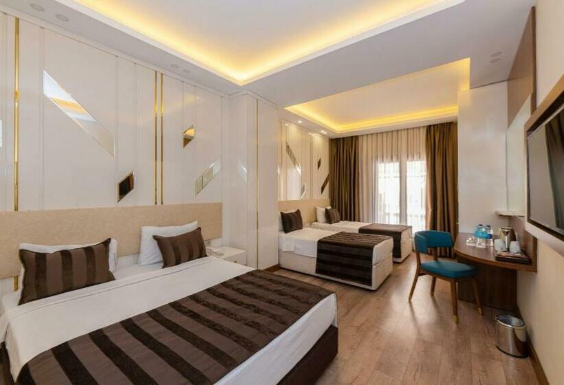 اتاق خانوادگی, The Byzantium Suites Hotel & Spa