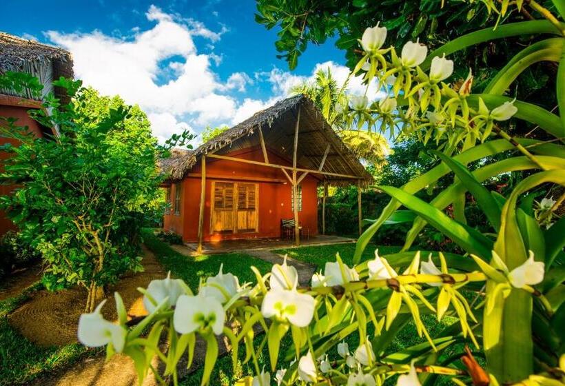 بنگله خانوادگی, Vanivola & Spa