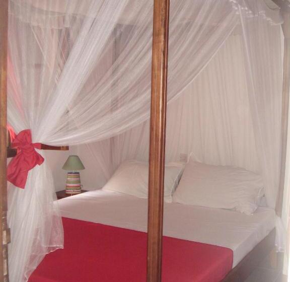 بنگله خانوادگی, Vanivola & Spa