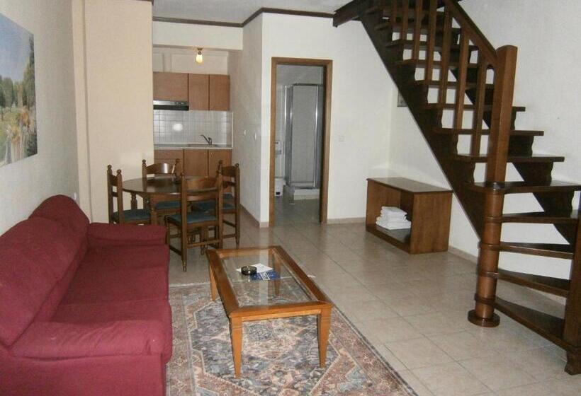 Habitació Dúplex, Xenios Theoxenia