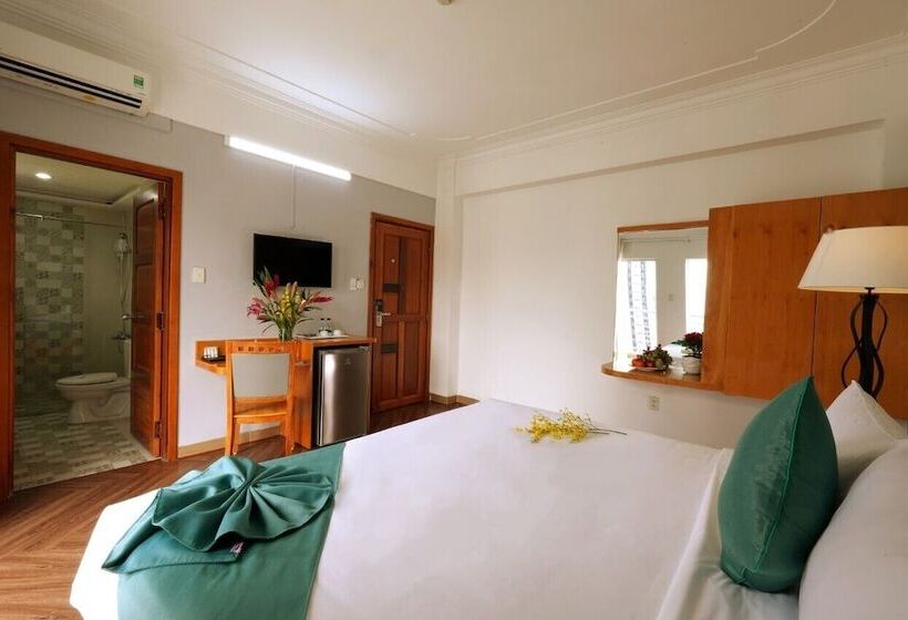 اتاق اجرایی, Happy Life Green