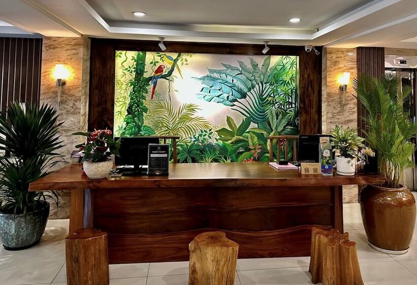 اتاق اجرایی, Happy Life Green