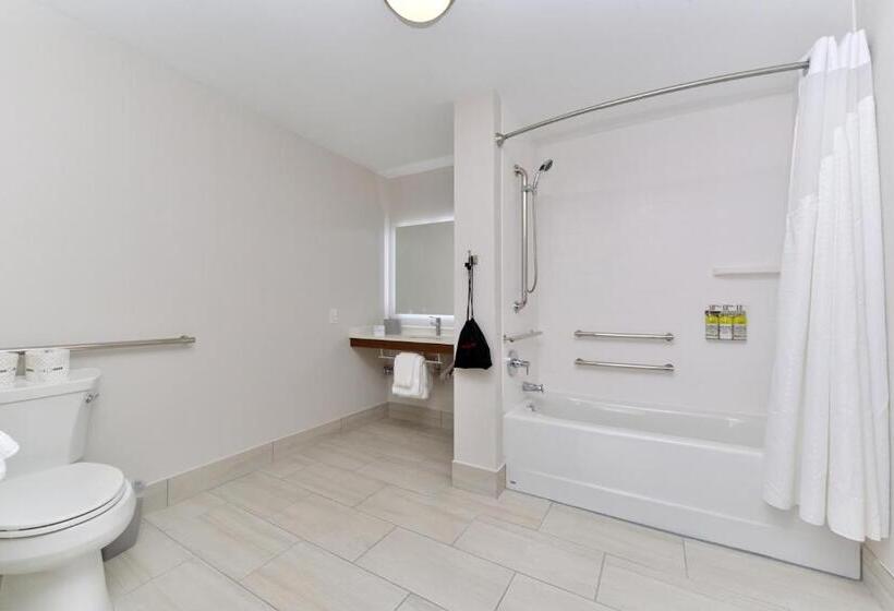 Люкс Адаптированный для Инвалидов, Holiday Inn Express Orlando South Park, An Ihg