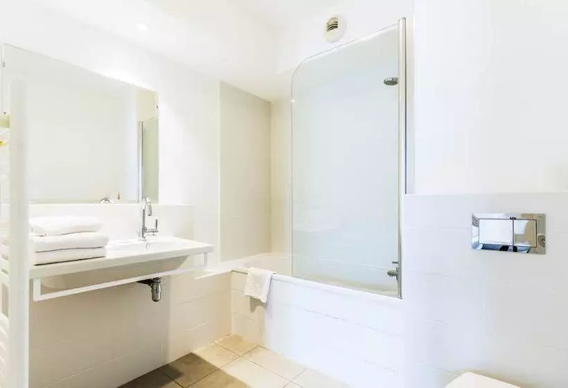 سوییت جونیور, Appart Hotel Victoria Garden Pau