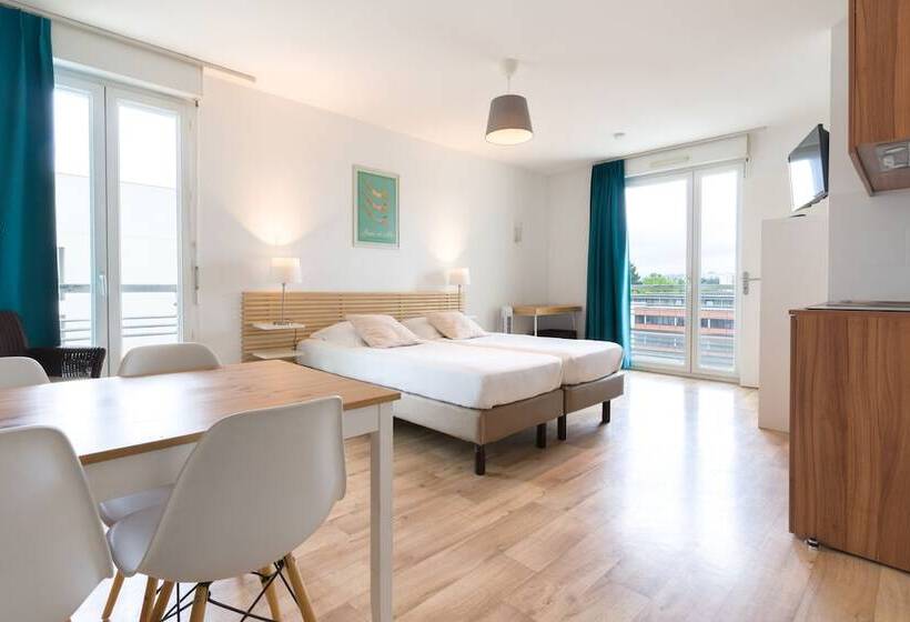 Полулюкс, Appart Hotel Victoria Garden Pau