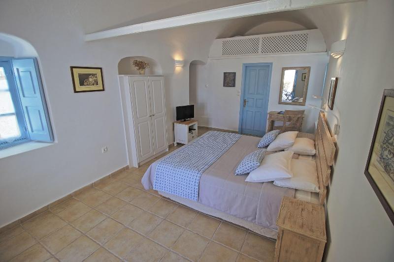 스탠다드 스튜디오, Aethrio Sunset Village   Oia