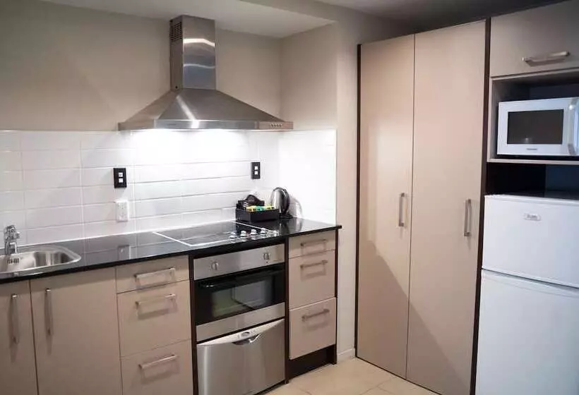 آپارتمان 2 خوابه, Auckland City Hotel   Hobson St